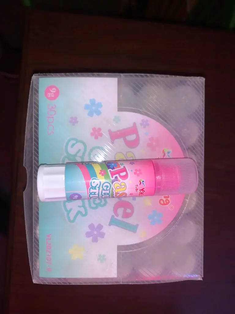 pastel glue stick 9GRAM 30PCS